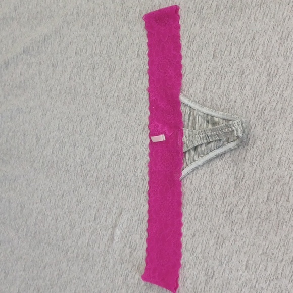 Vs pink thong bundle - Picture 3 of 6